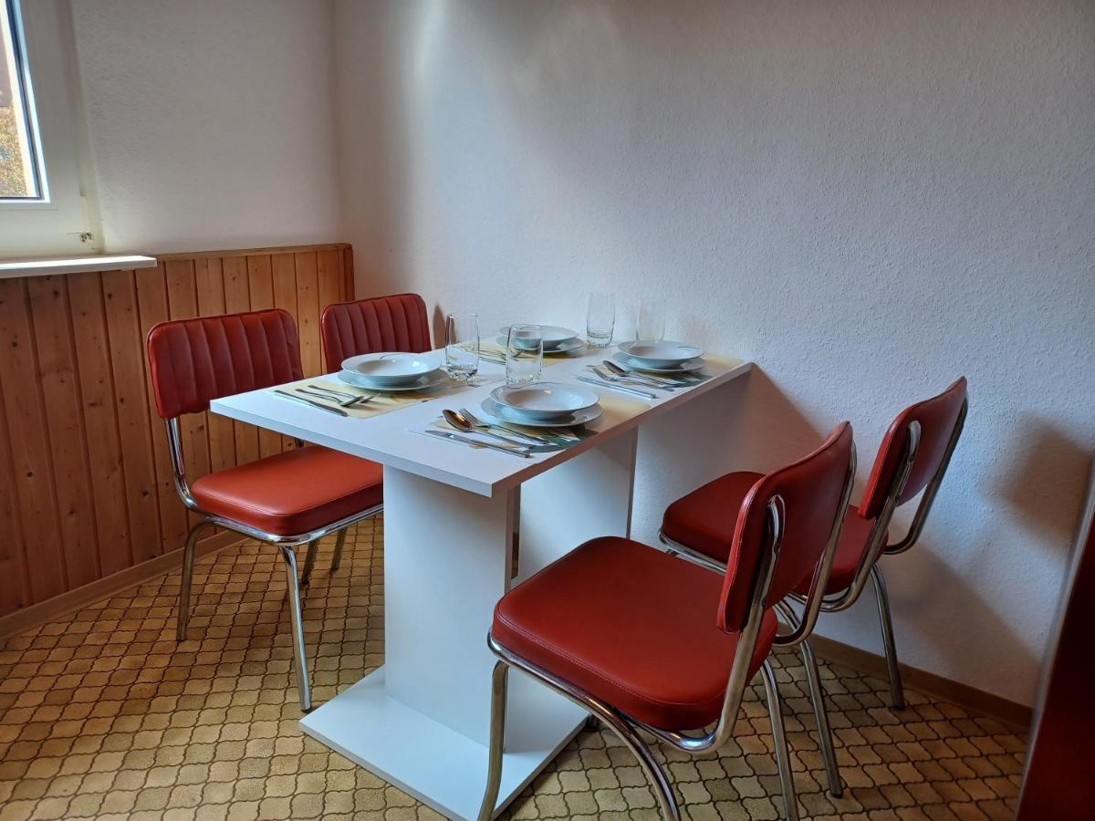 Ruhige Freistehender Bungalow Mit Parkplatz ベックム エクステリア 写真